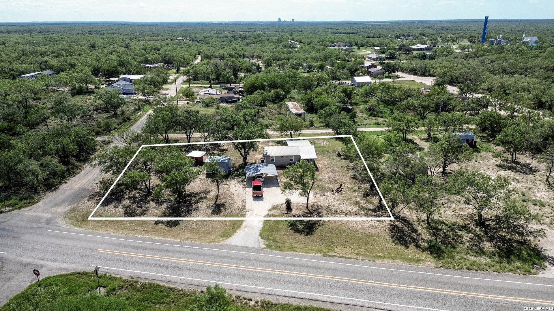309 E Ave, Christine, TX 78012