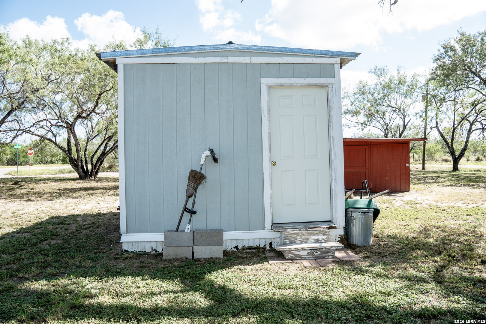 309 E Ave, Christine, TX 78012