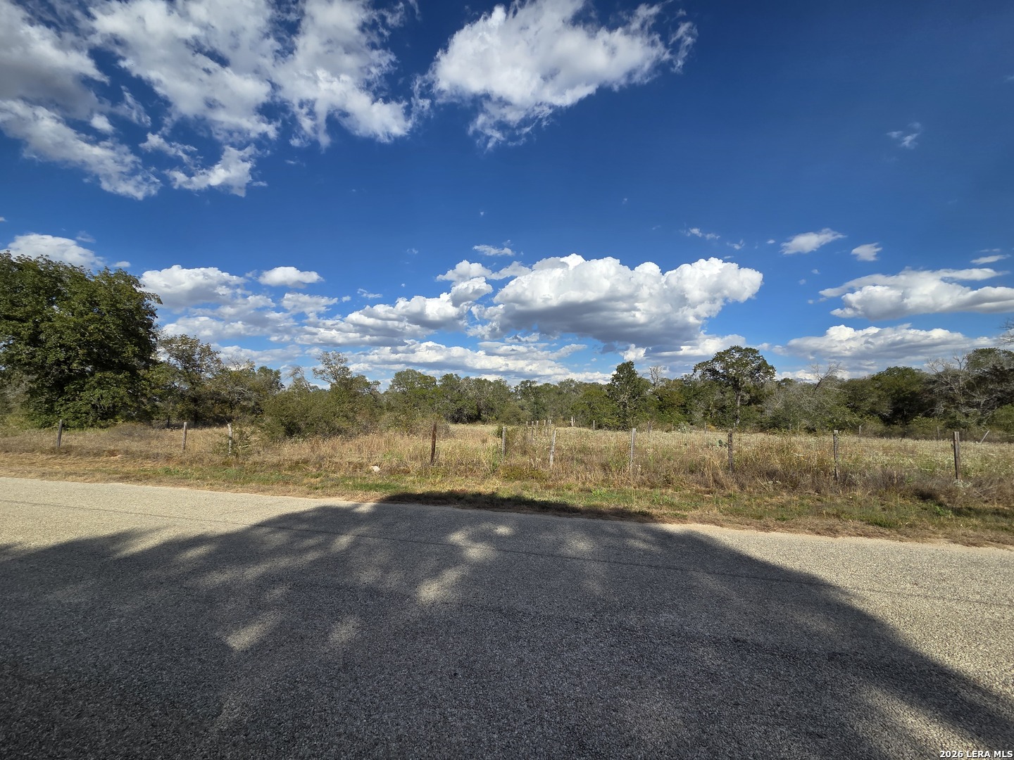 1830 CLEAR LAKE LOOP, Poteet, TX 78065