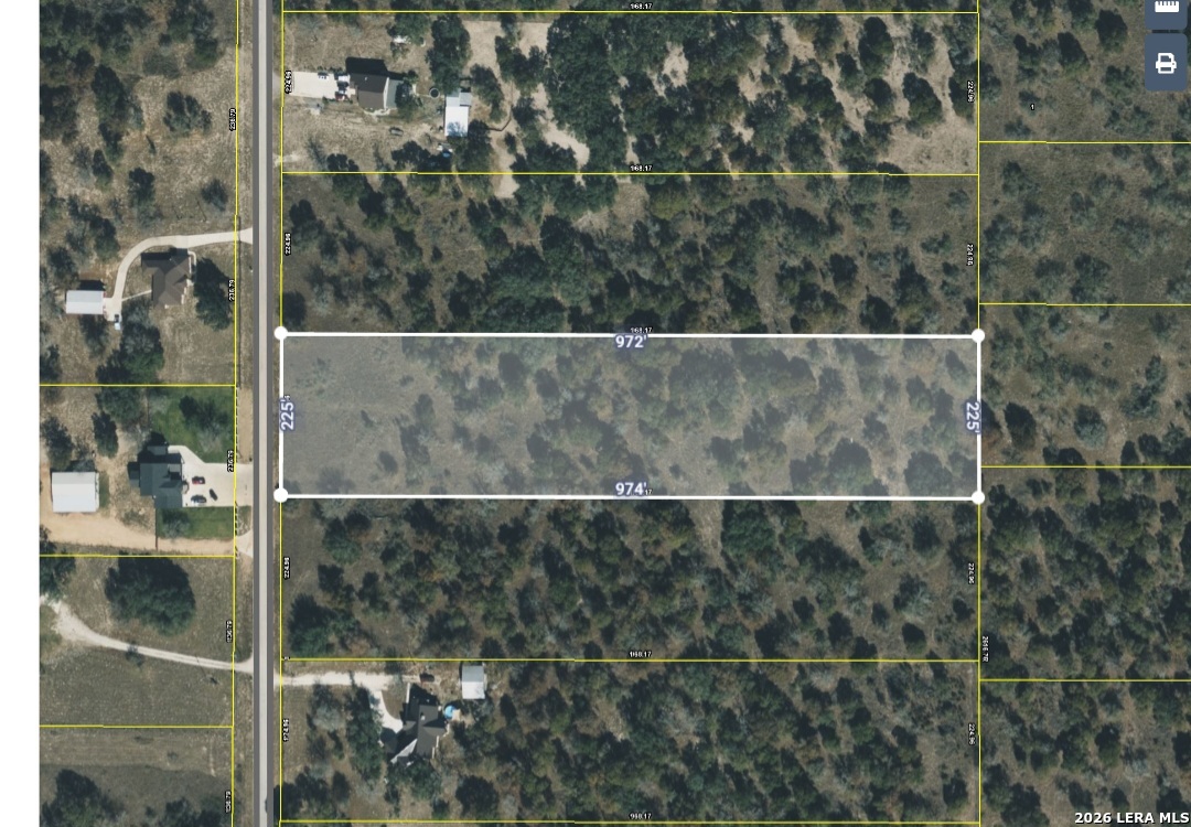 1830 CLEAR LAKE LOOP, Poteet, TX 78065