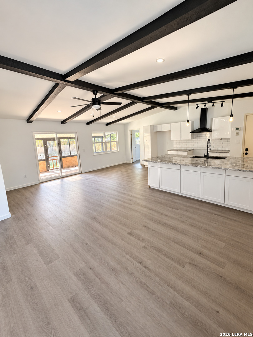 4434 Avenida Prima, San Antonio, TX 78233