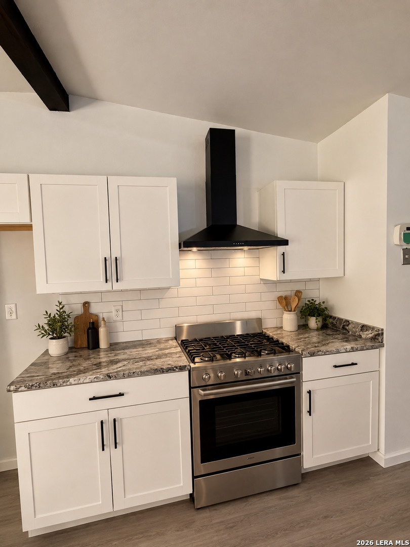 4434 Avenida Prima, San Antonio, TX 78233