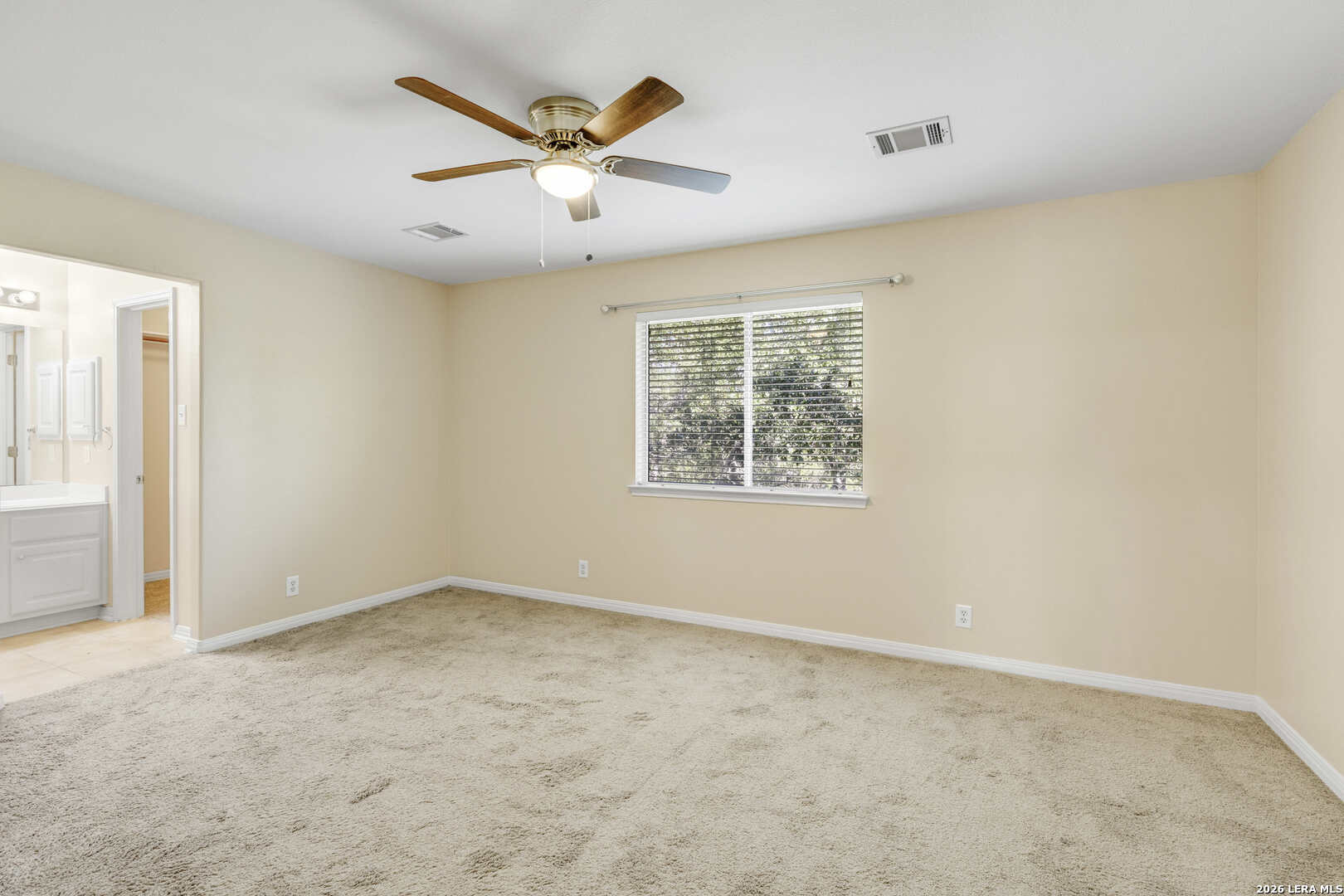 26106 CUYAHOGA CIR, San Antonio, TX 78260
