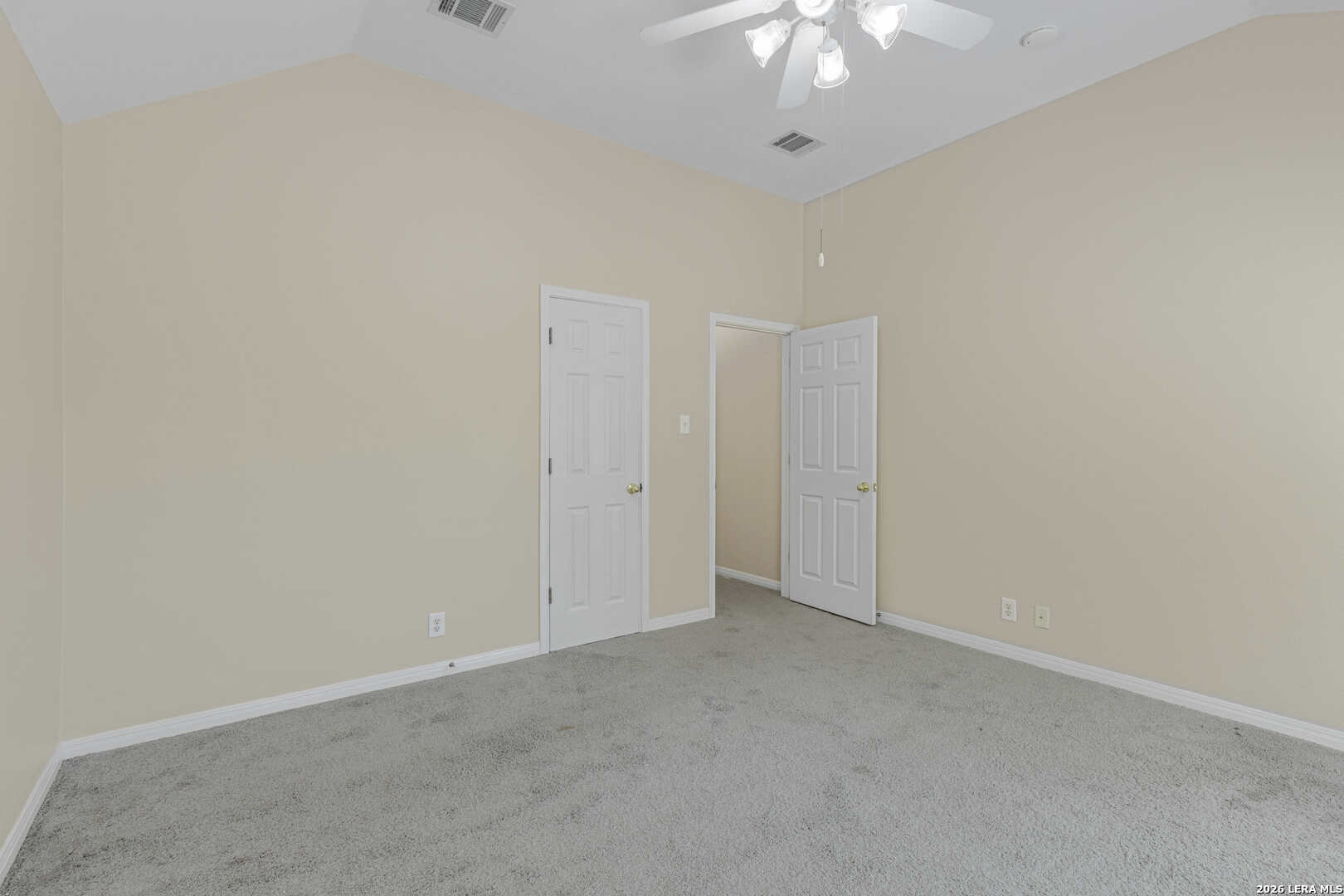 26106 CUYAHOGA CIR, San Antonio, TX 78260