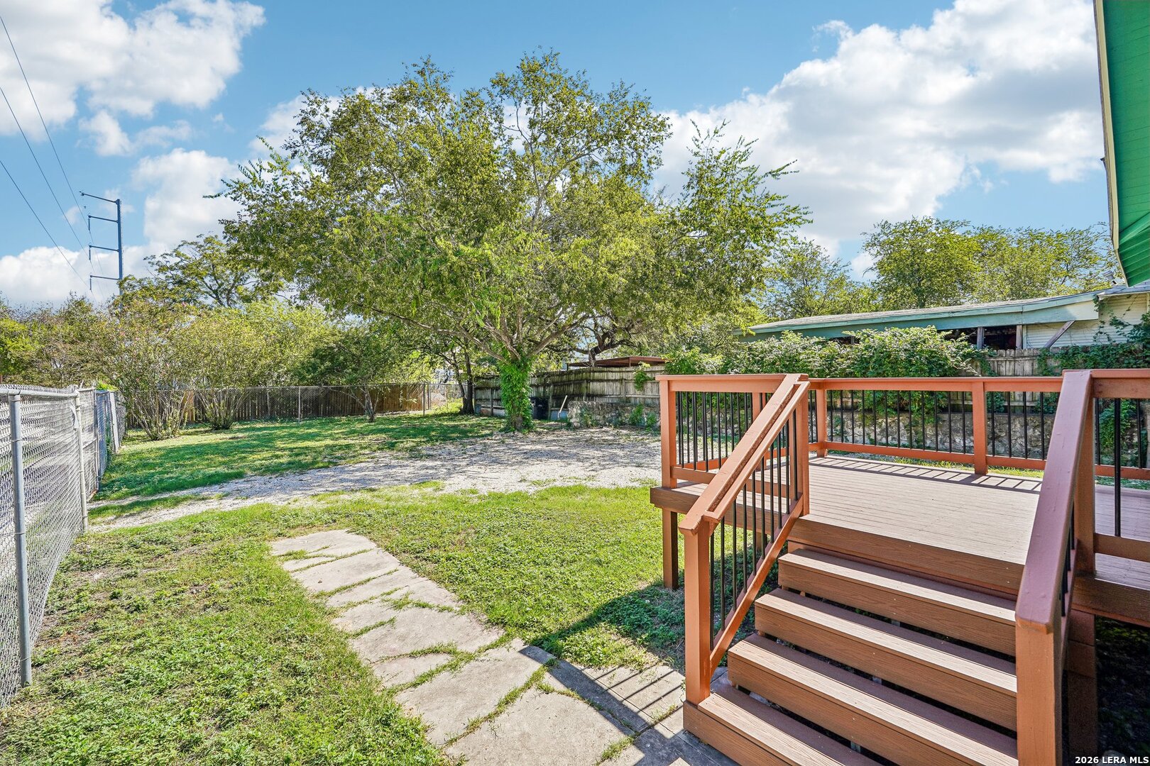 732 N Palmetto, San Antonio, TX 78202