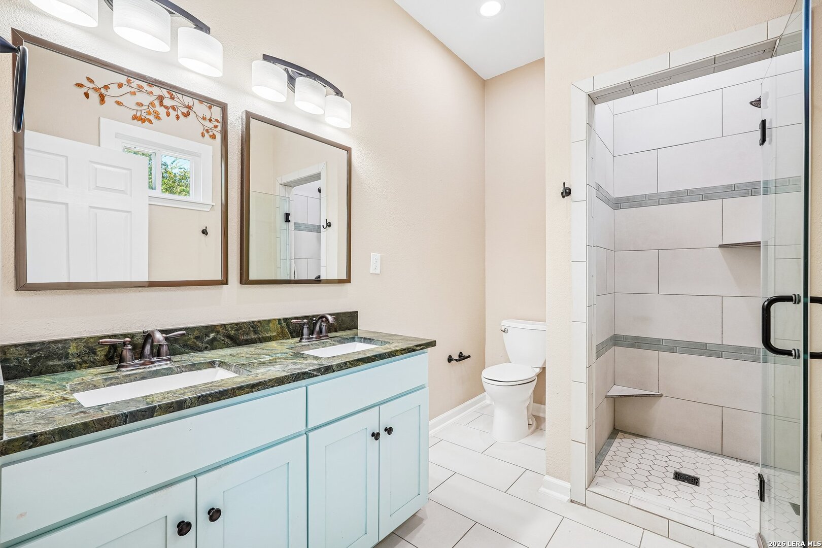 732 N Palmetto, San Antonio, TX 78202