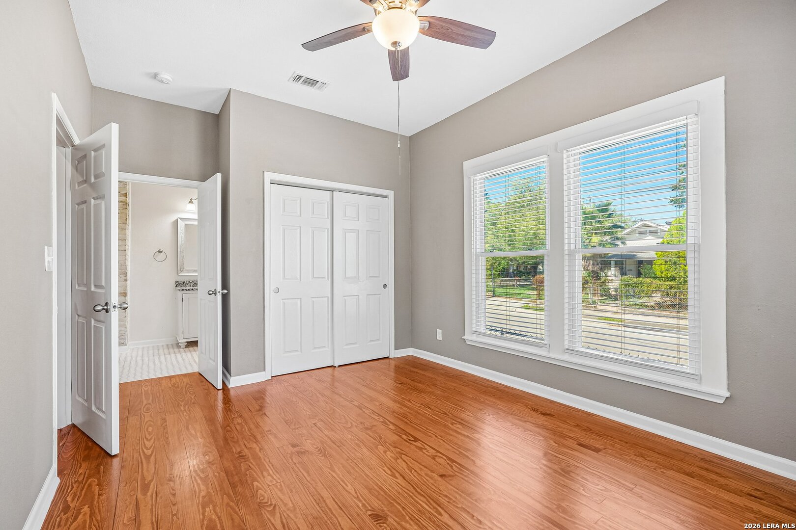 732 N Palmetto, San Antonio, TX 78202