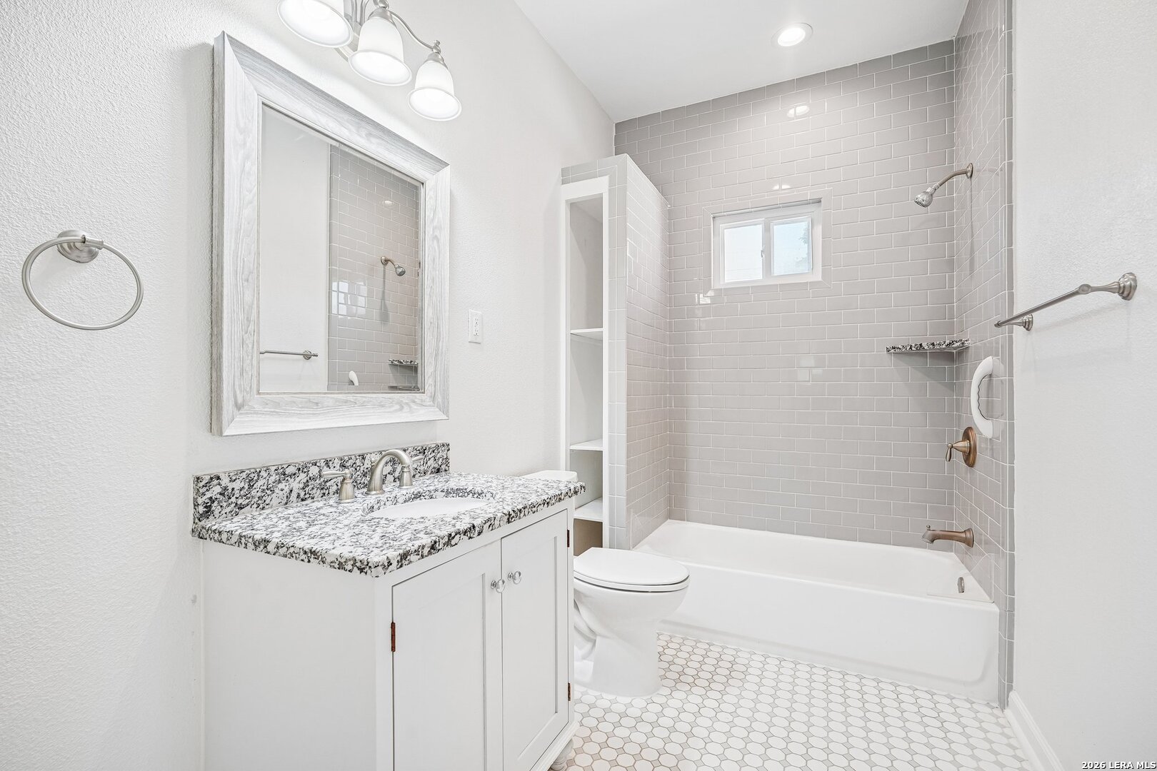 732 N Palmetto, San Antonio, TX 78202