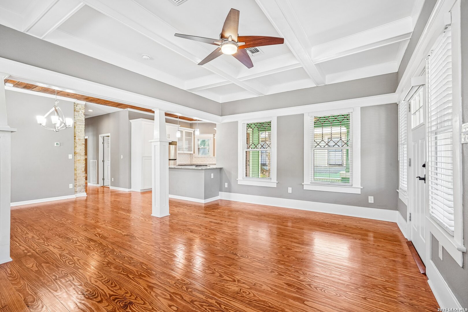 732 N Palmetto, San Antonio, TX 78202