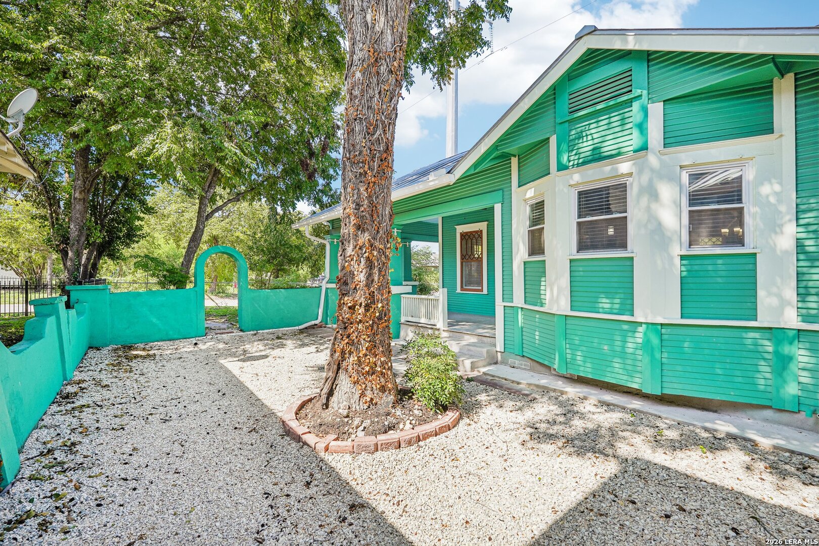 732 N Palmetto, San Antonio, TX 78202