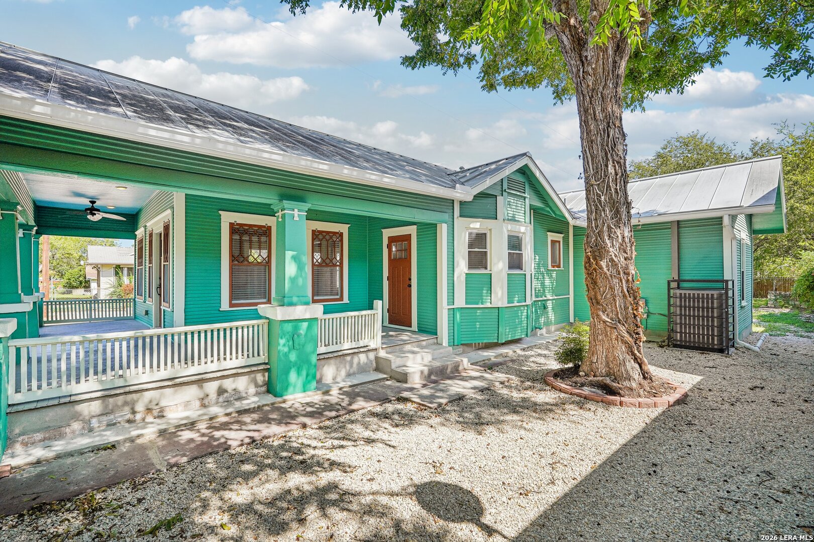 732 N Palmetto, San Antonio, TX 78202