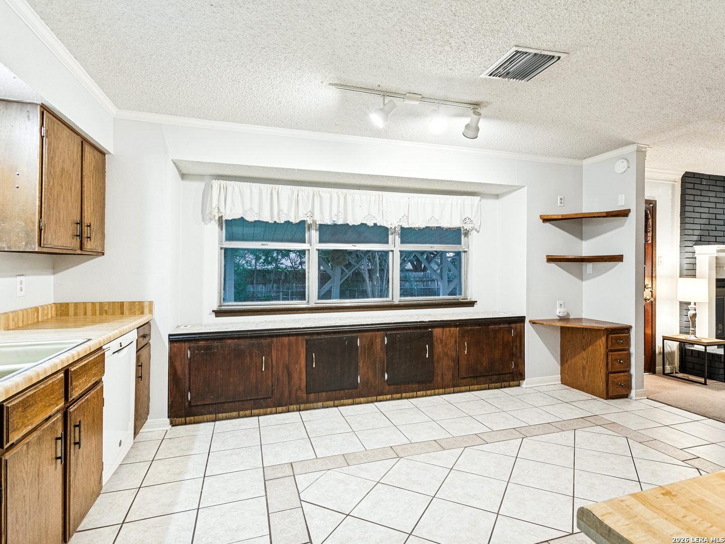 2203 PEAR BLOSSOM ST, San Antonio, TX 78247