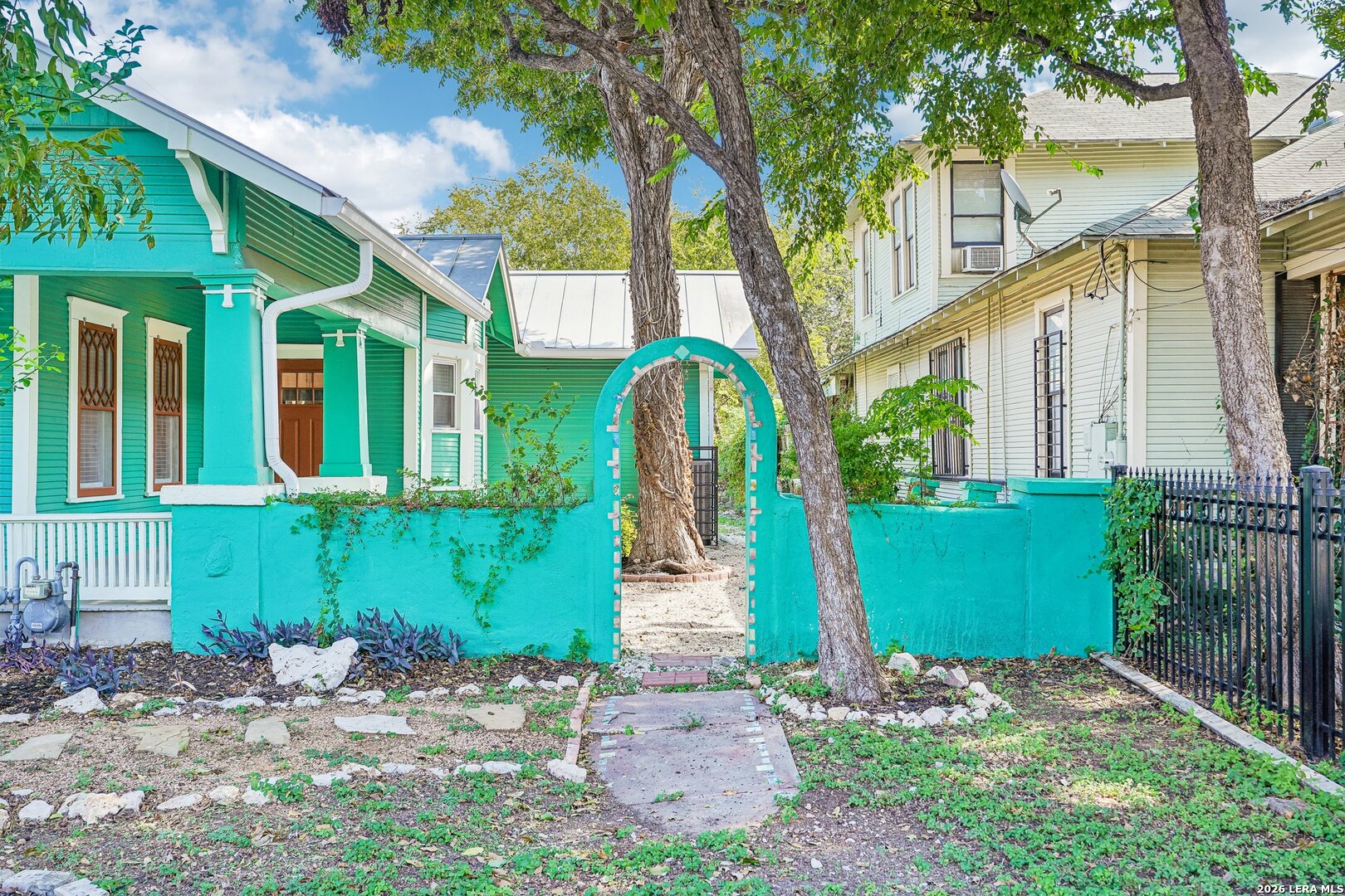 732 N Palmetto, San Antonio, TX 78202