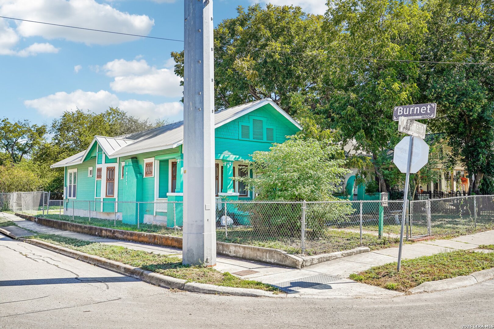 732 N Palmetto, San Antonio, TX 78202