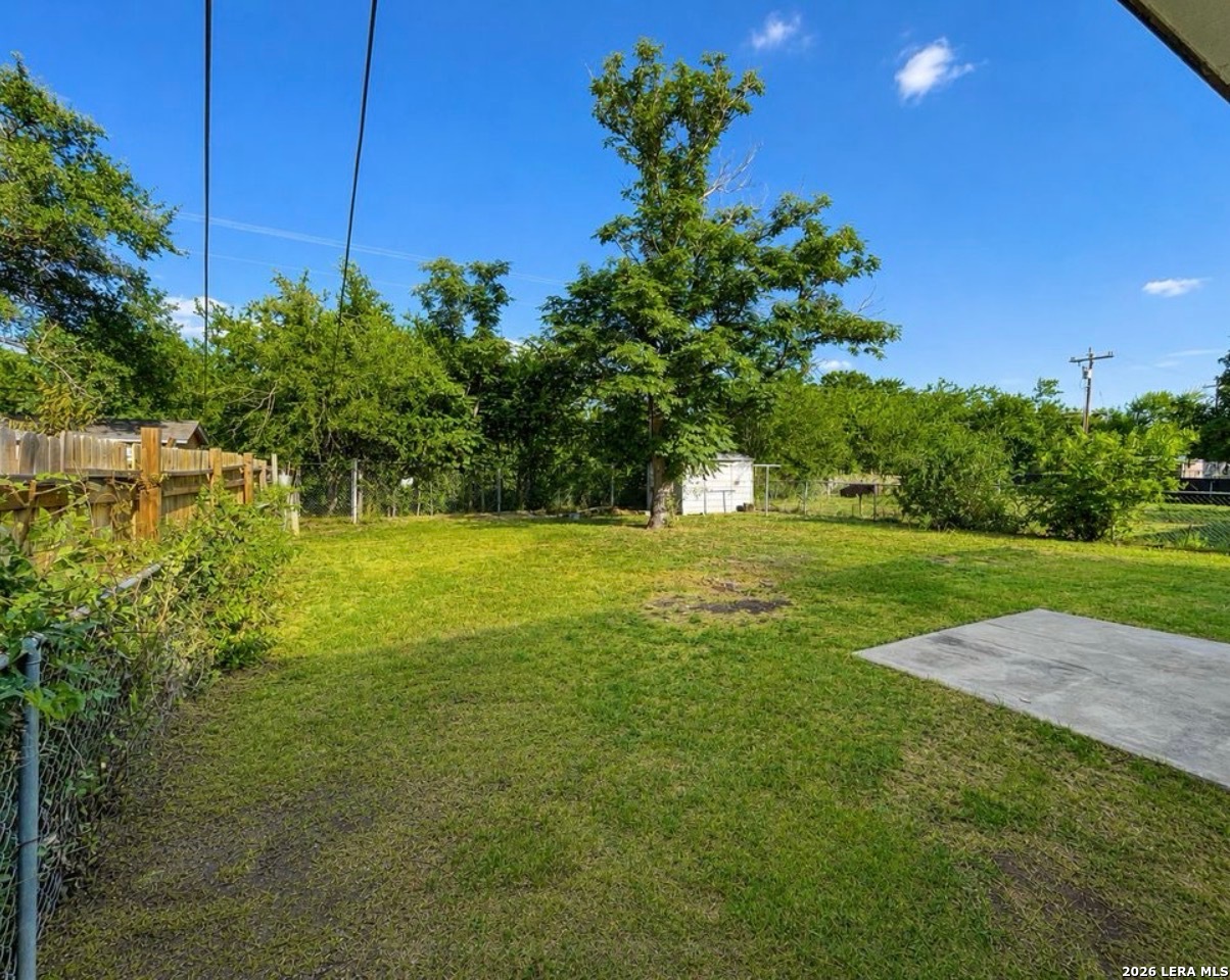 5346 WAR HORSE DR, San Antonio, TX 78242
