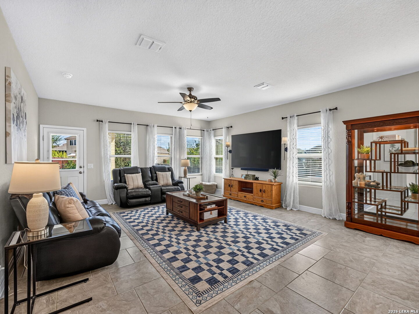1st Living Area