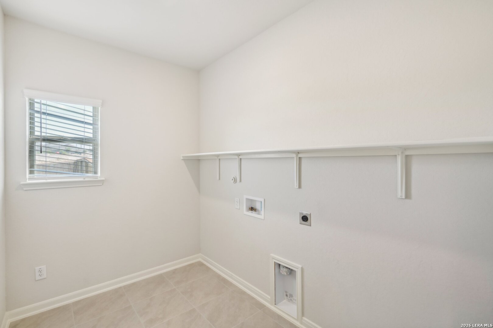 1247 Nikos Hollow, San Antonio, TX 78245