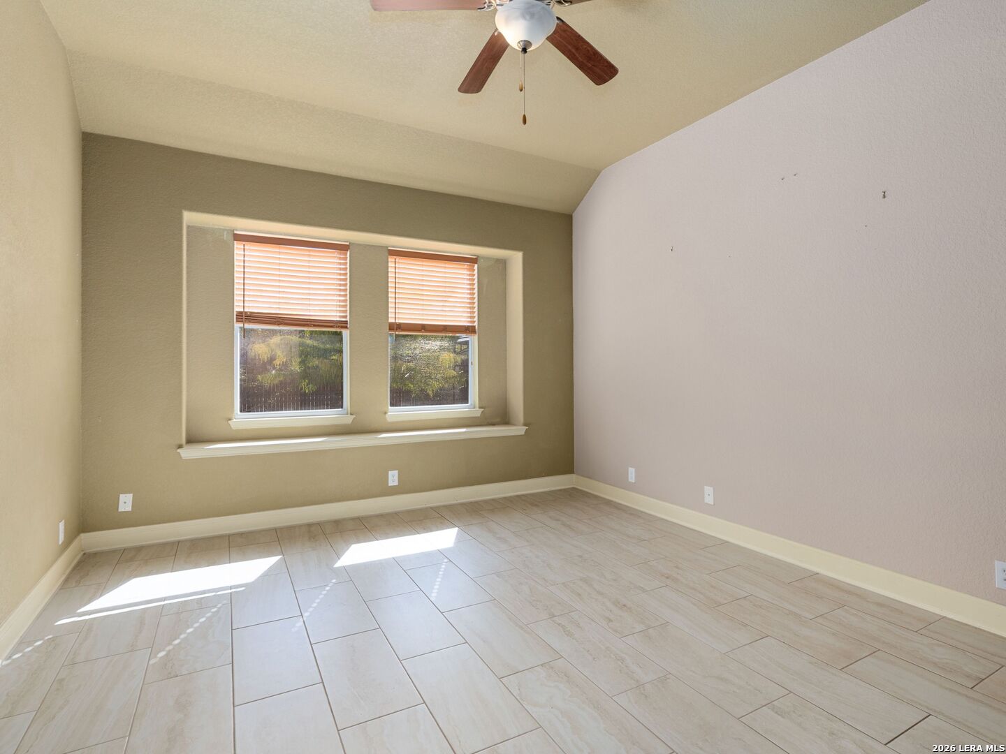 5714 Southern Oaks, San Antonio, TX 78261