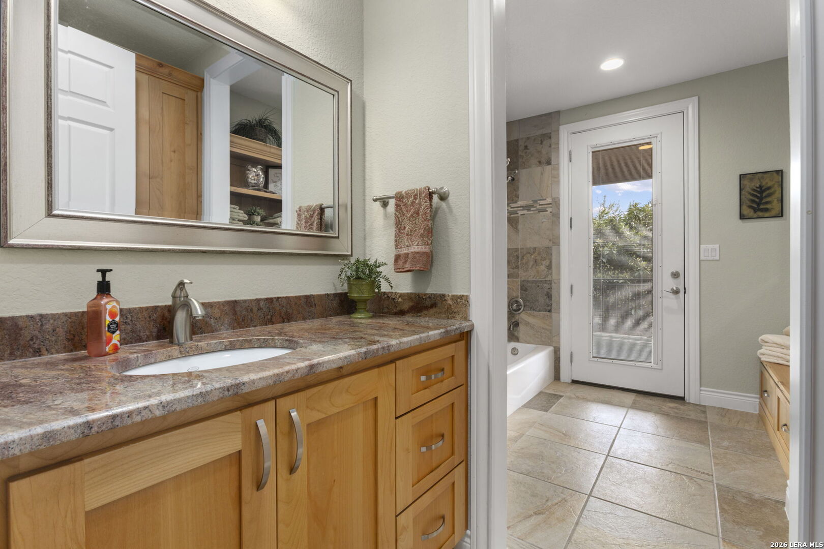19530 Terra Elm, San Antonio, TX 78255
