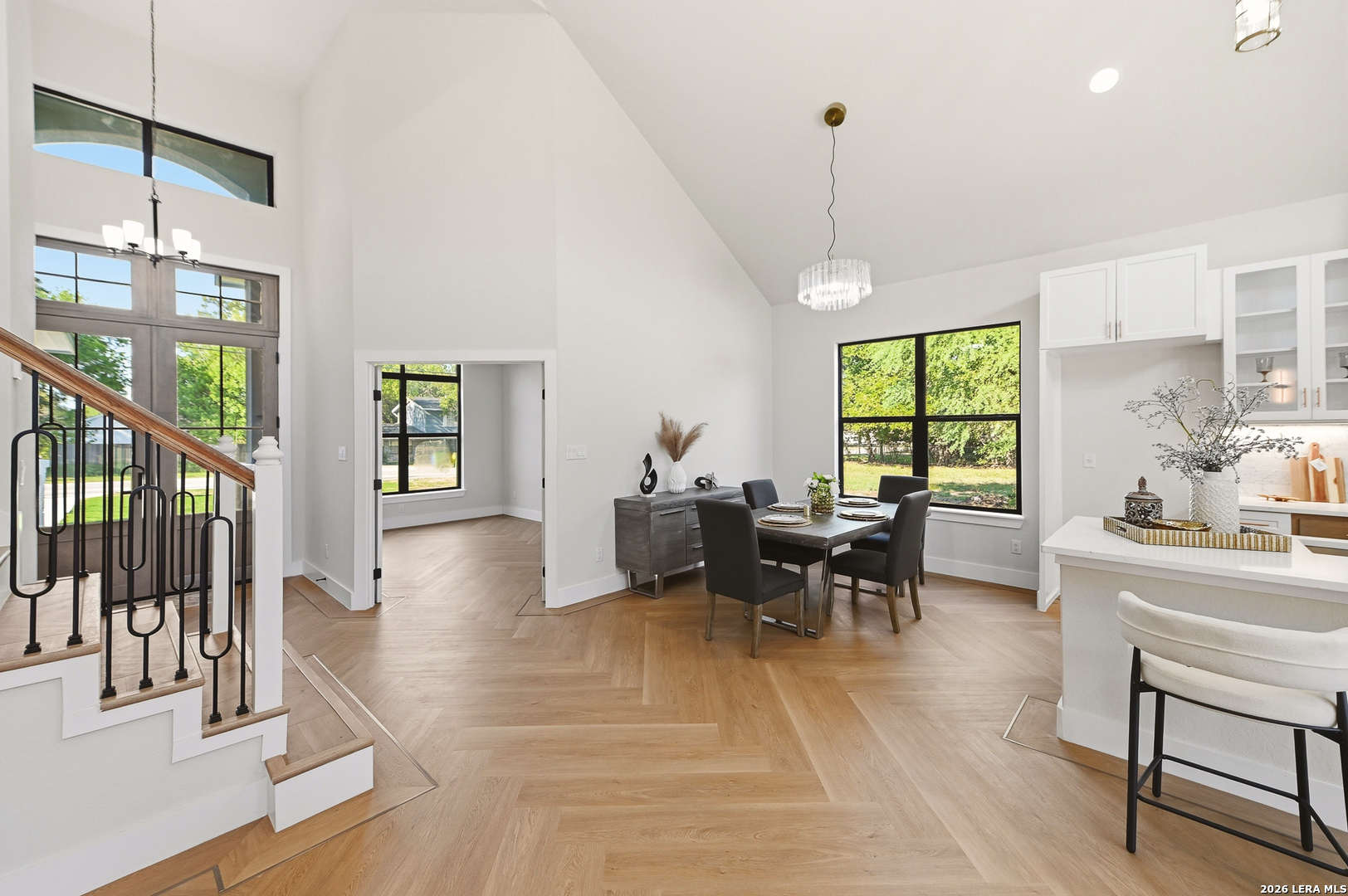 8228 UTOPIA BLVD, Selma, TX 78154