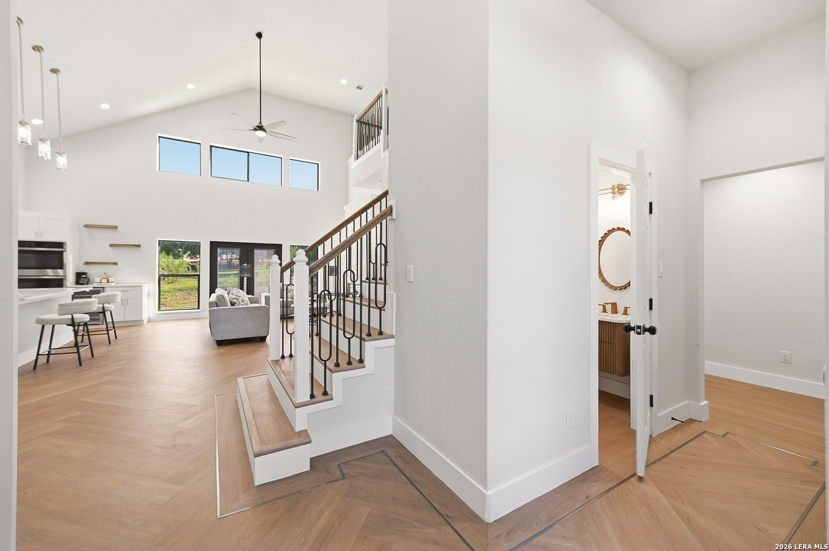 8228 UTOPIA BLVD, Selma, TX 78154