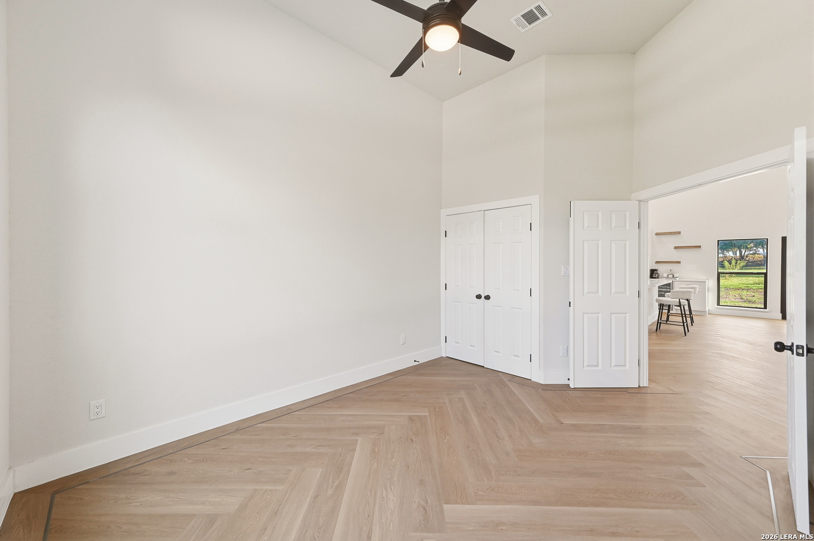 8228 UTOPIA BLVD, Selma, TX 78154