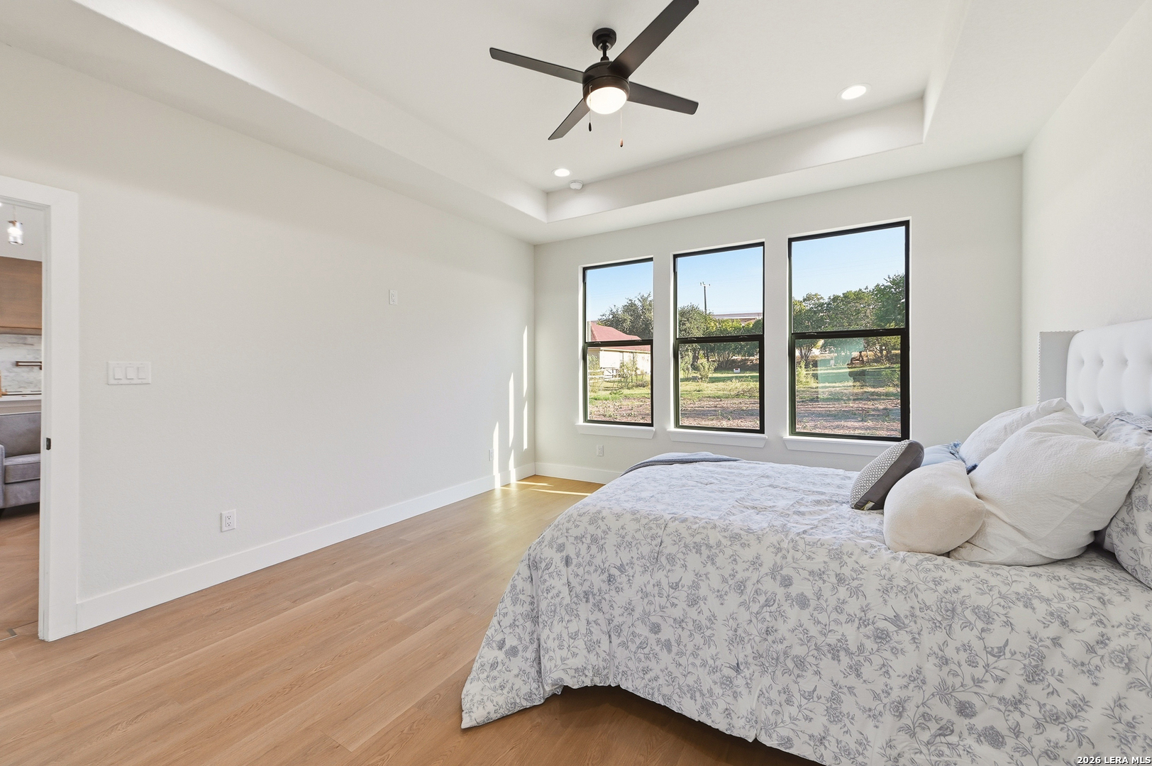 8228 UTOPIA BLVD, Selma, TX 78154