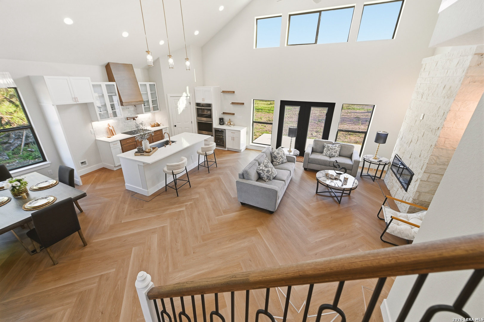 8228 UTOPIA BLVD, Selma, TX 78154