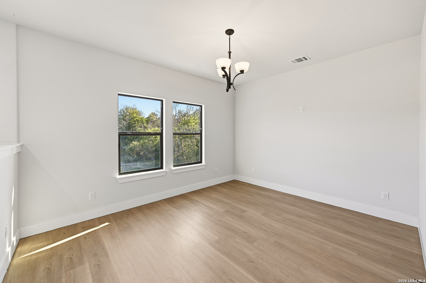 8228 UTOPIA BLVD, Selma, TX 78154