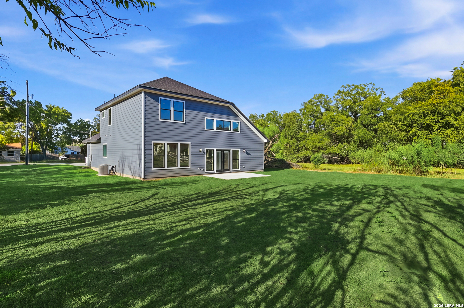 8228 UTOPIA BLVD, Selma, TX 78154