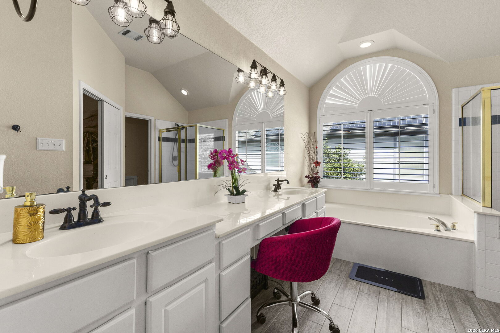 19539 Crystal Oak, San Antonio, TX 78258