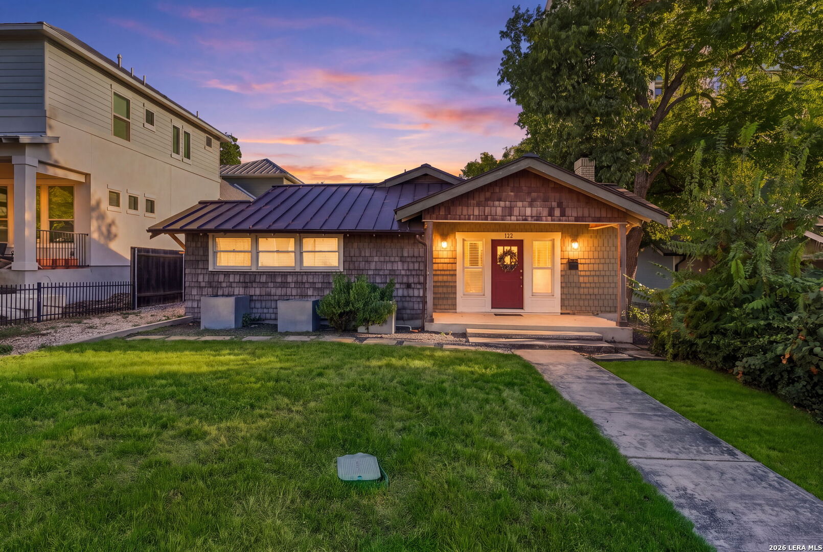 122 Davis Ct, San Antonio, TX 78209
