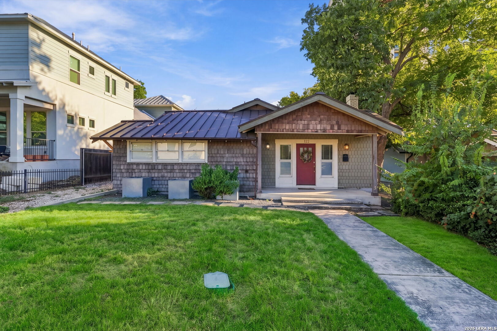 122 Davis Ct, San Antonio, TX 78209