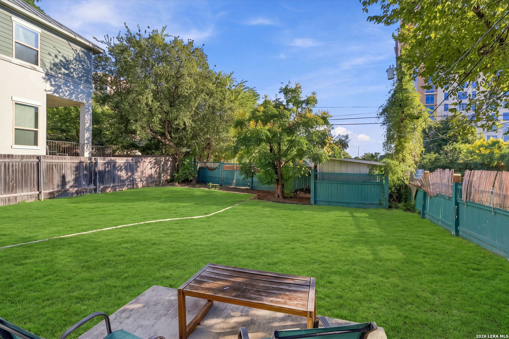 122 Davis Ct, San Antonio, TX 78209