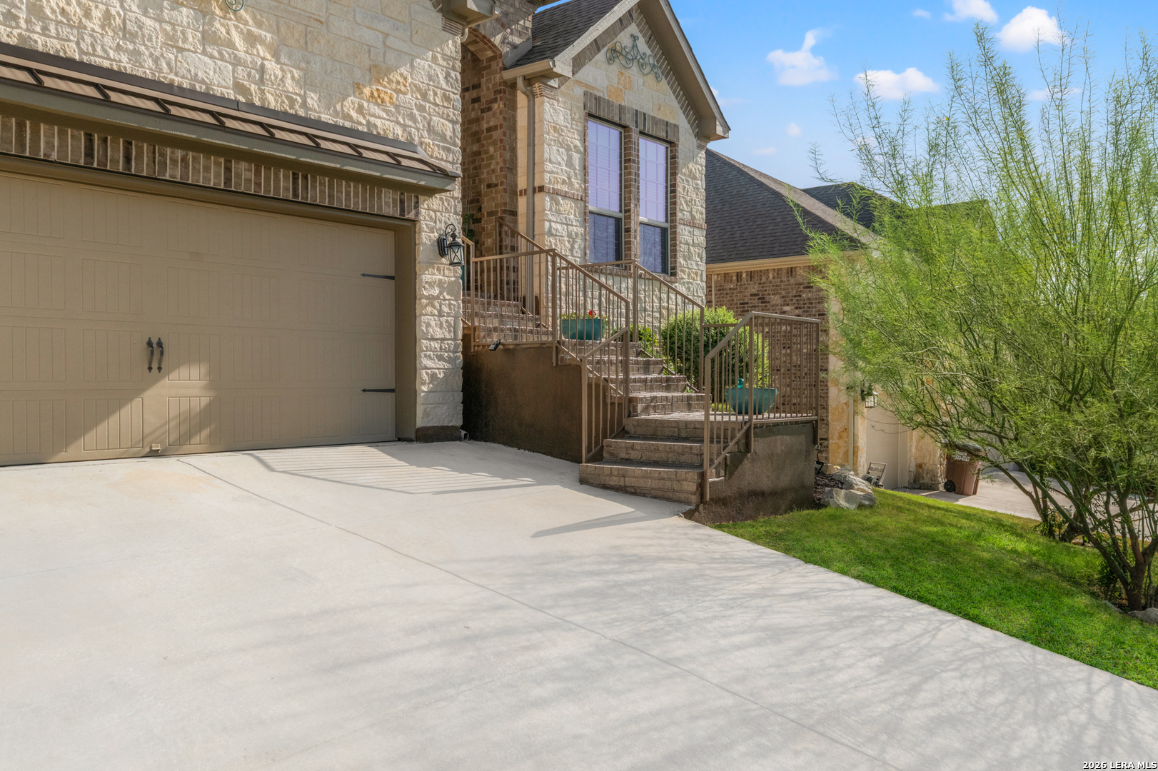 1810 LAWSON RDG, San Antonio, TX 78260