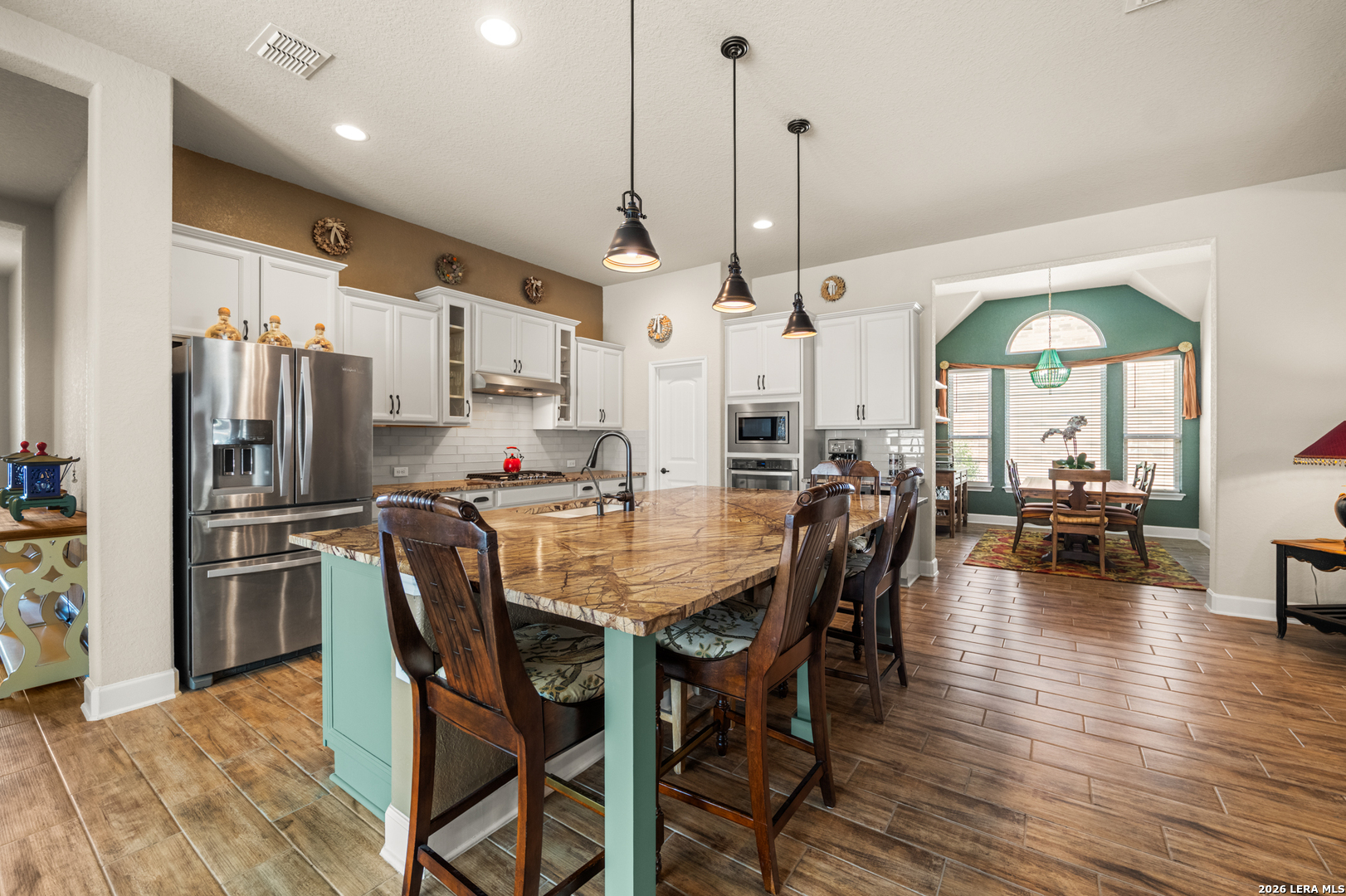 1810 LAWSON RDG, San Antonio, TX 78260