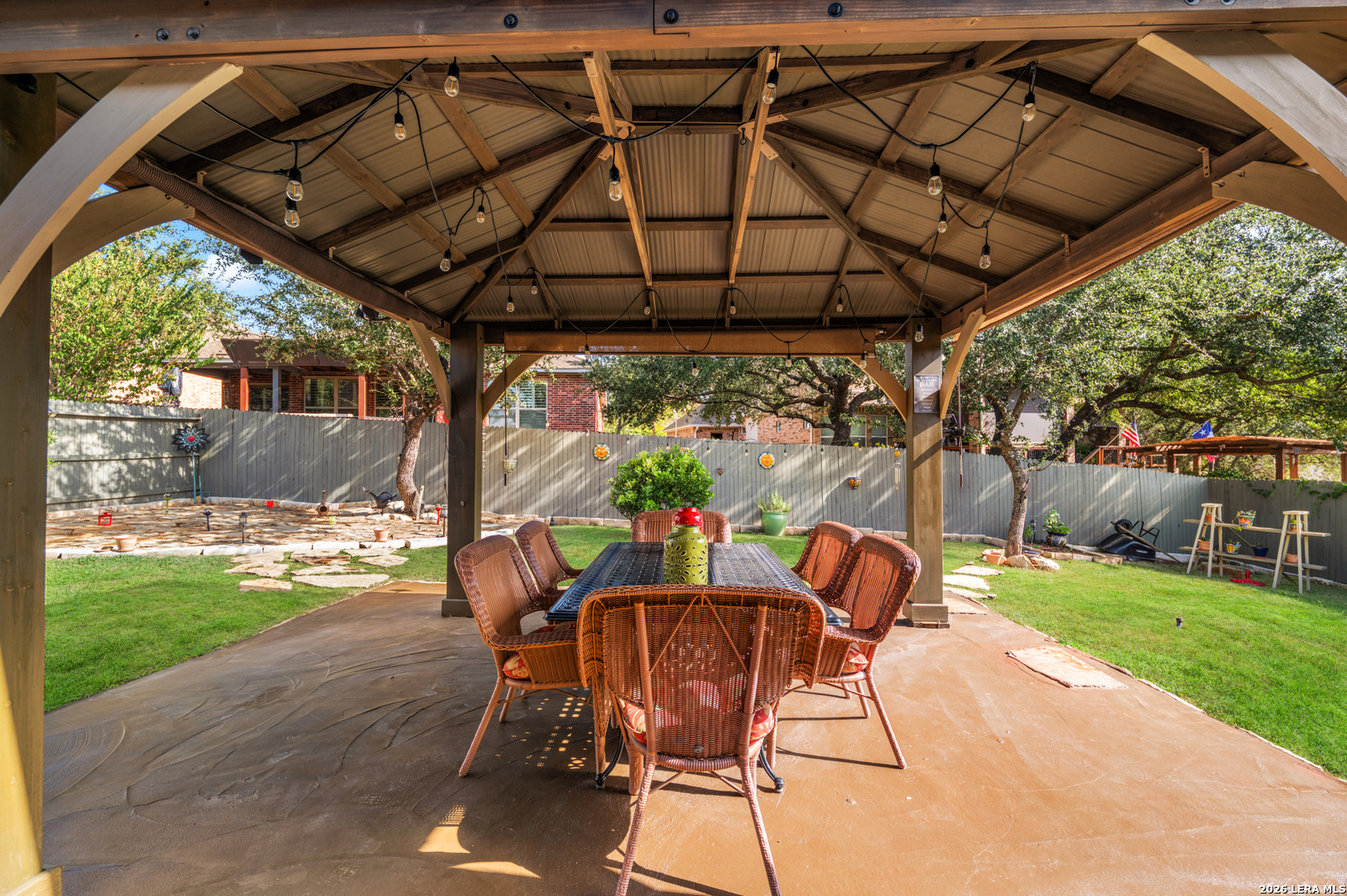 1810 LAWSON RDG, San Antonio, TX 78260