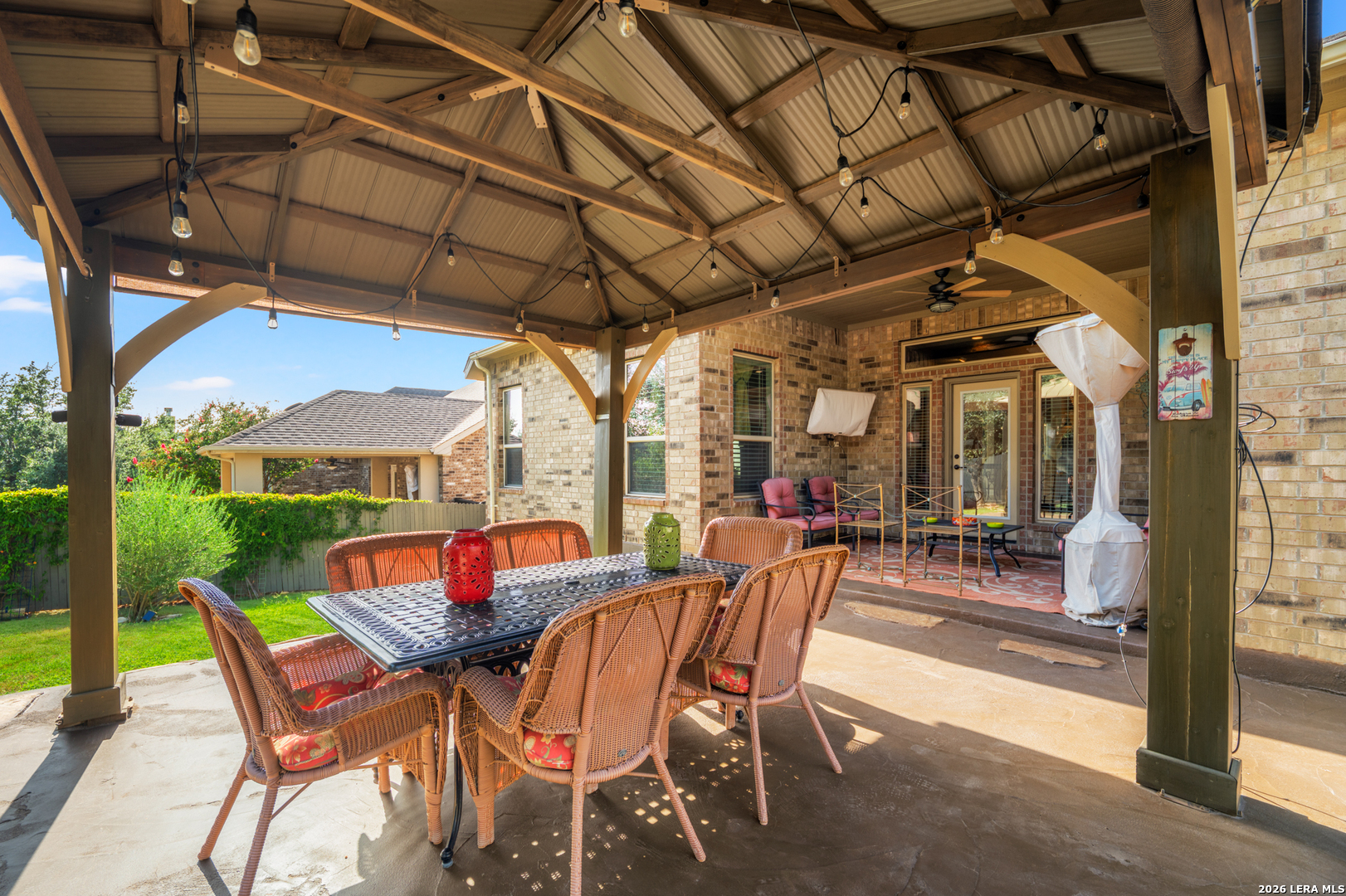 1810 LAWSON RDG, San Antonio, TX 78260