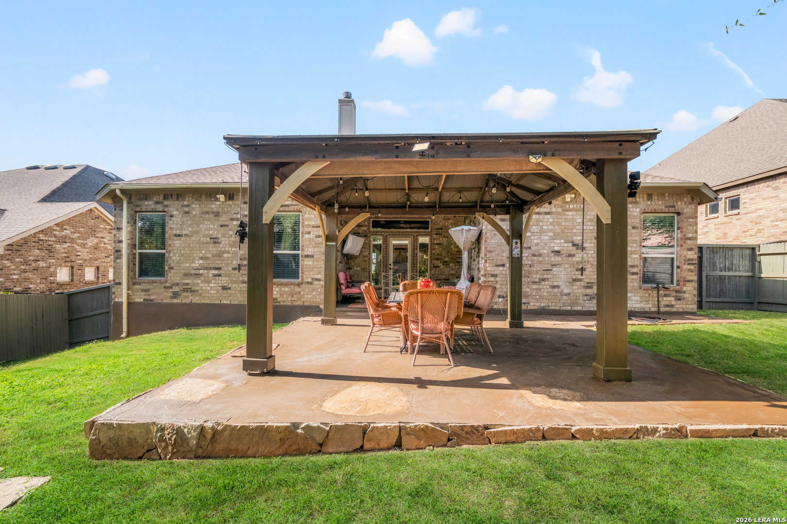 1810 LAWSON RDG, San Antonio, TX 78260
