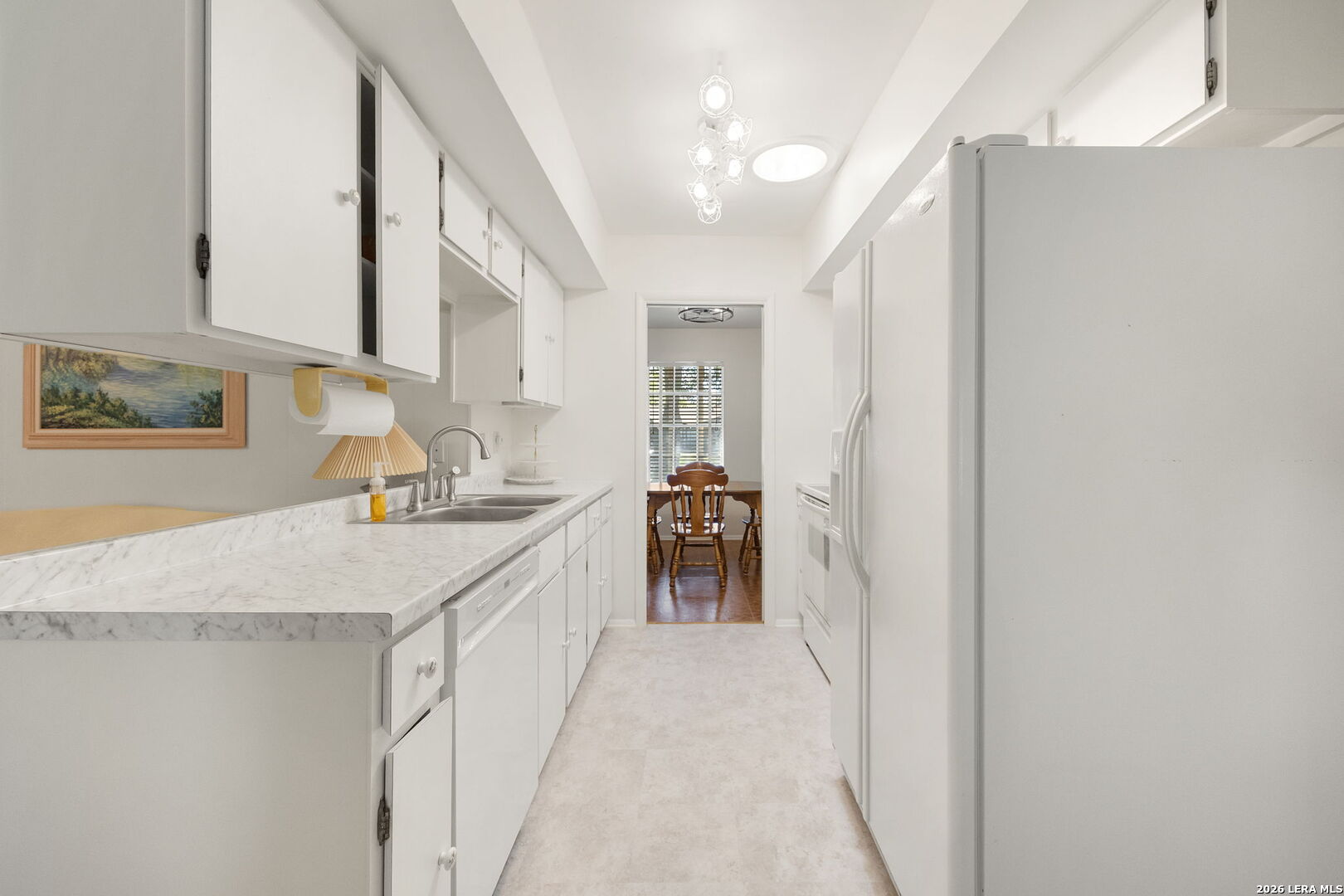 5247 Round Table, San Antonio, TX 78218
