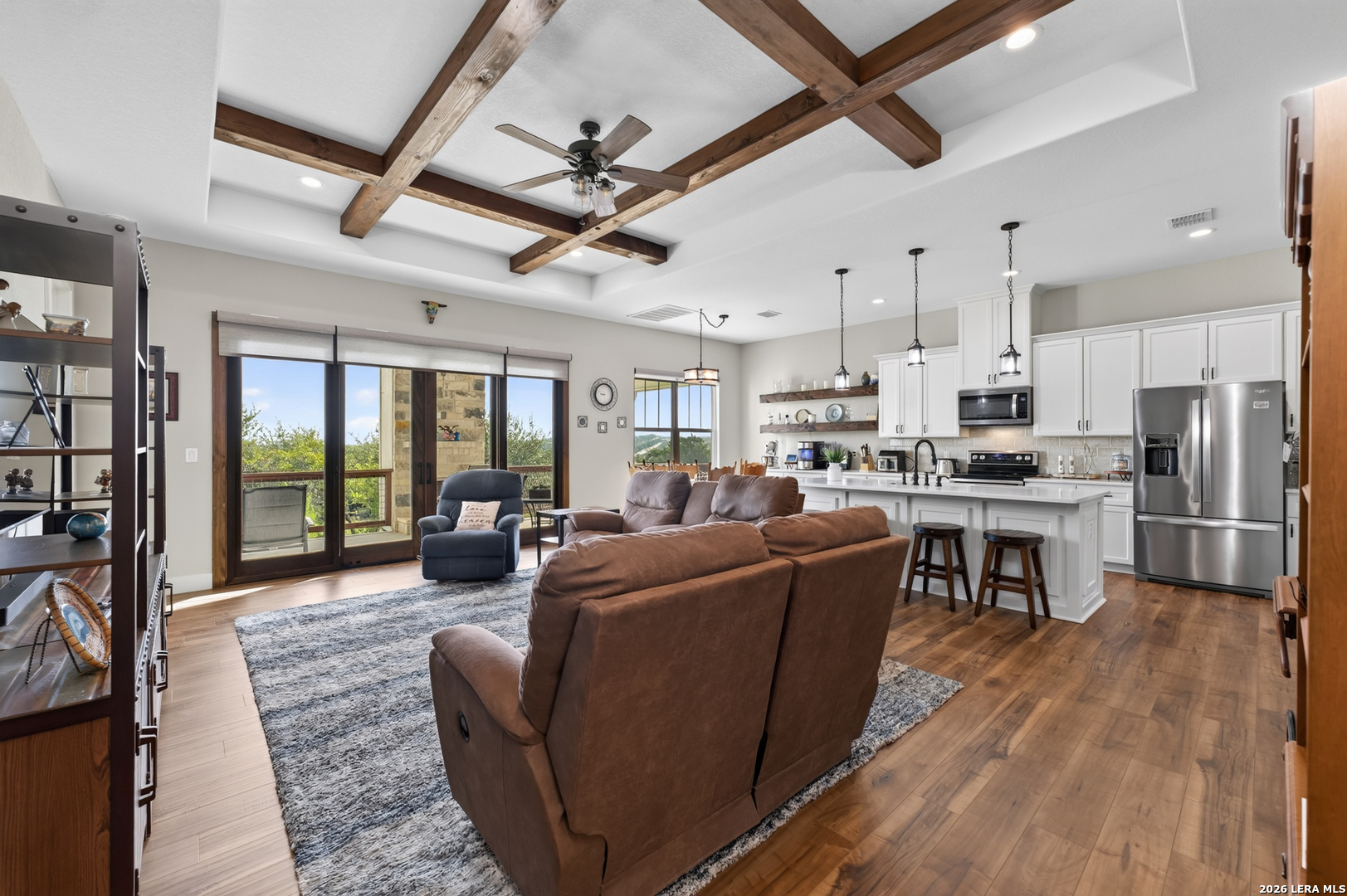 1091 Ewing Ct, Canyon Lake, TX 78133