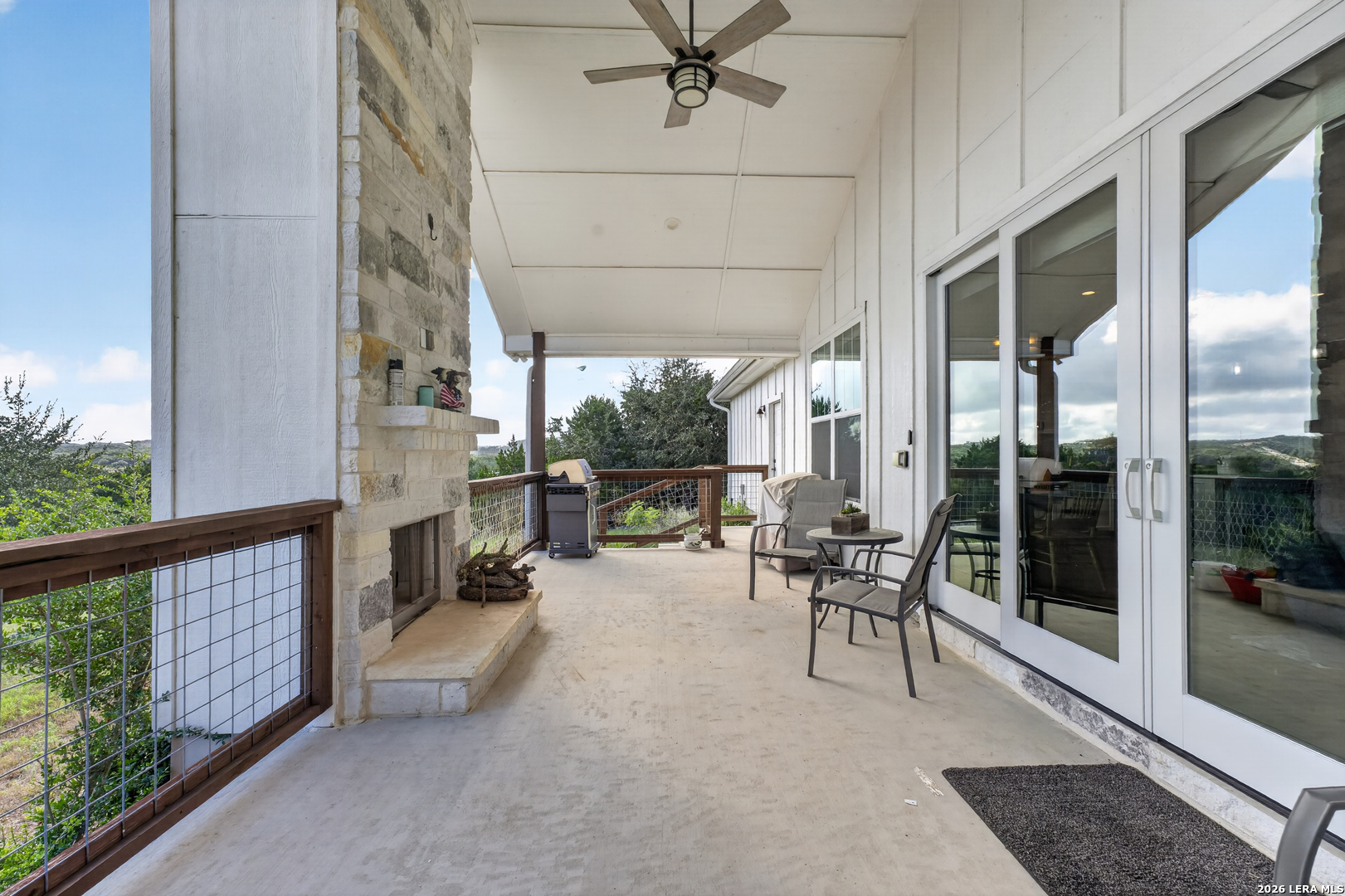 1091 Ewing Ct, Canyon Lake, TX 78133