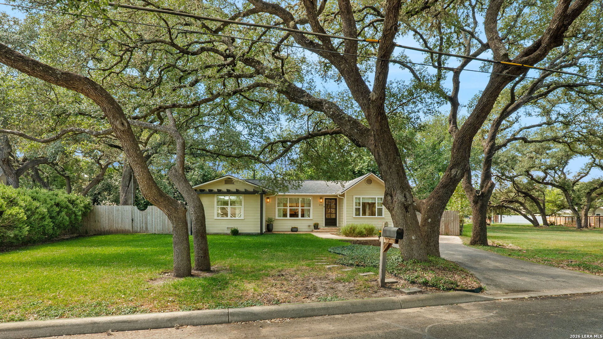 414 Frey St, Boerne, TX 78006