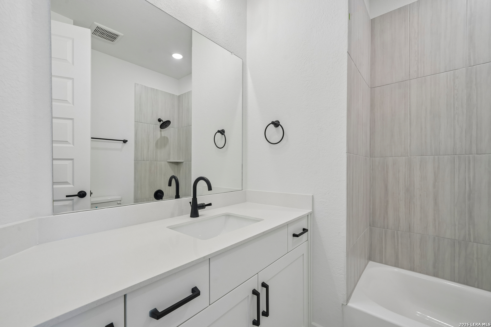 5227 EVERLY TER, San Antonio, TX 78263
