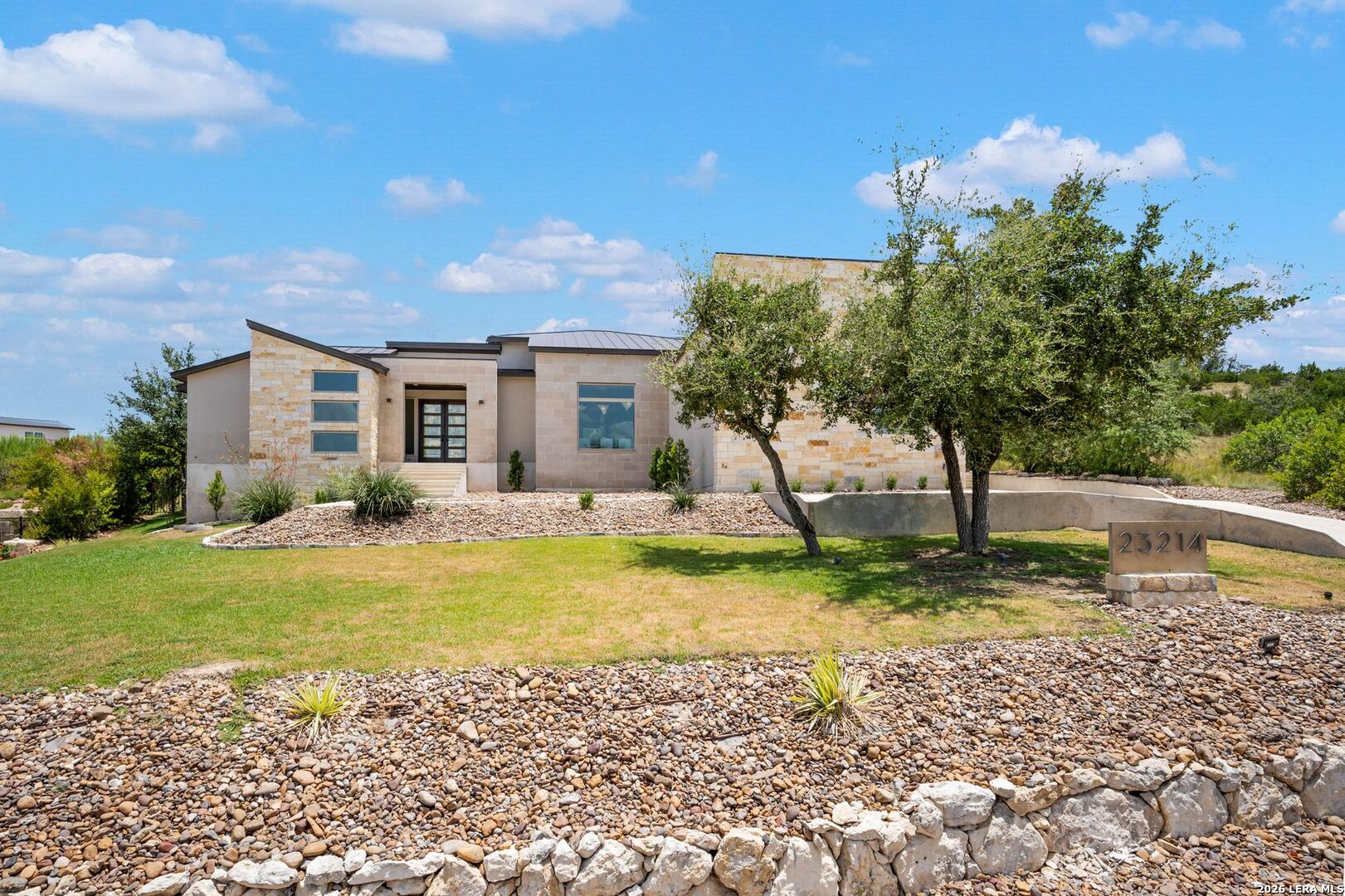 23214 Edens Canyon, San Antonio, TX 78255