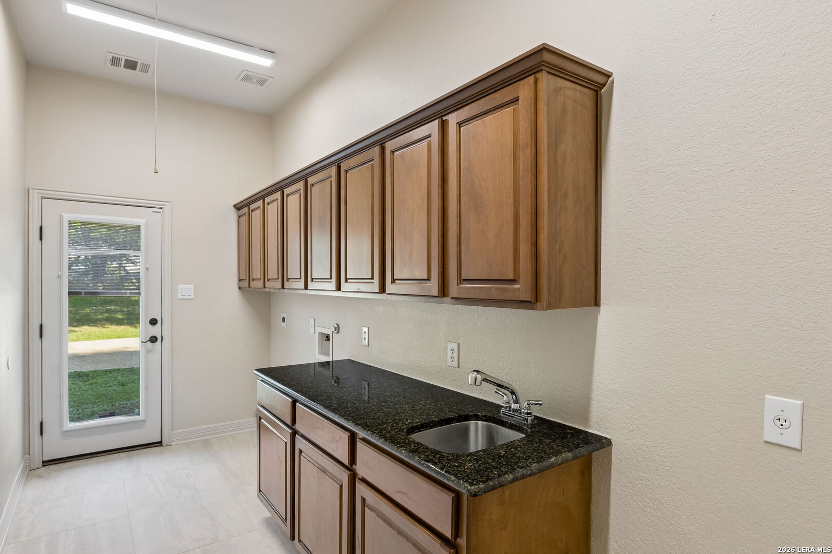 442 PRIVATE ROAD 1709, Mico, TX 78056