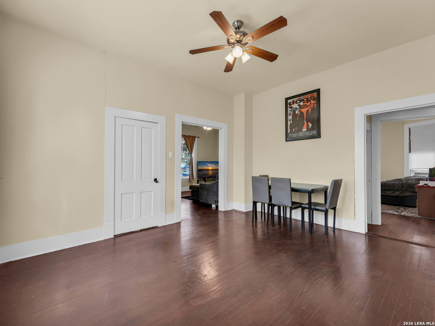 422 W Mistletoe, San Antonio, TX 78212