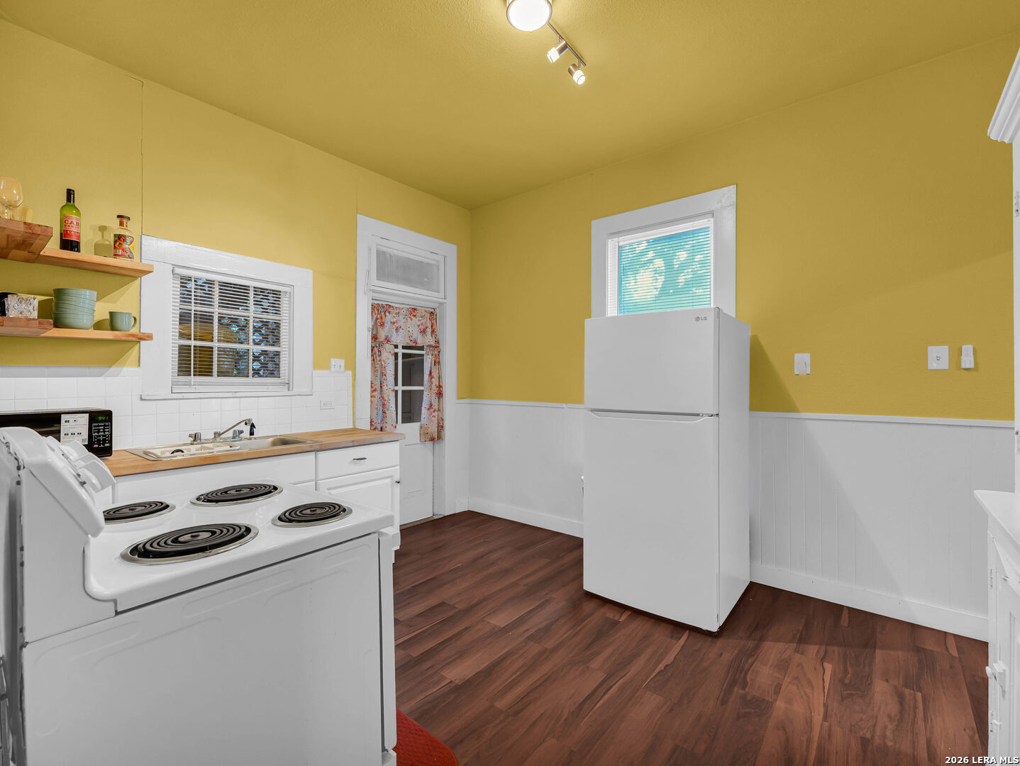 422 W Mistletoe, San Antonio, TX 78212