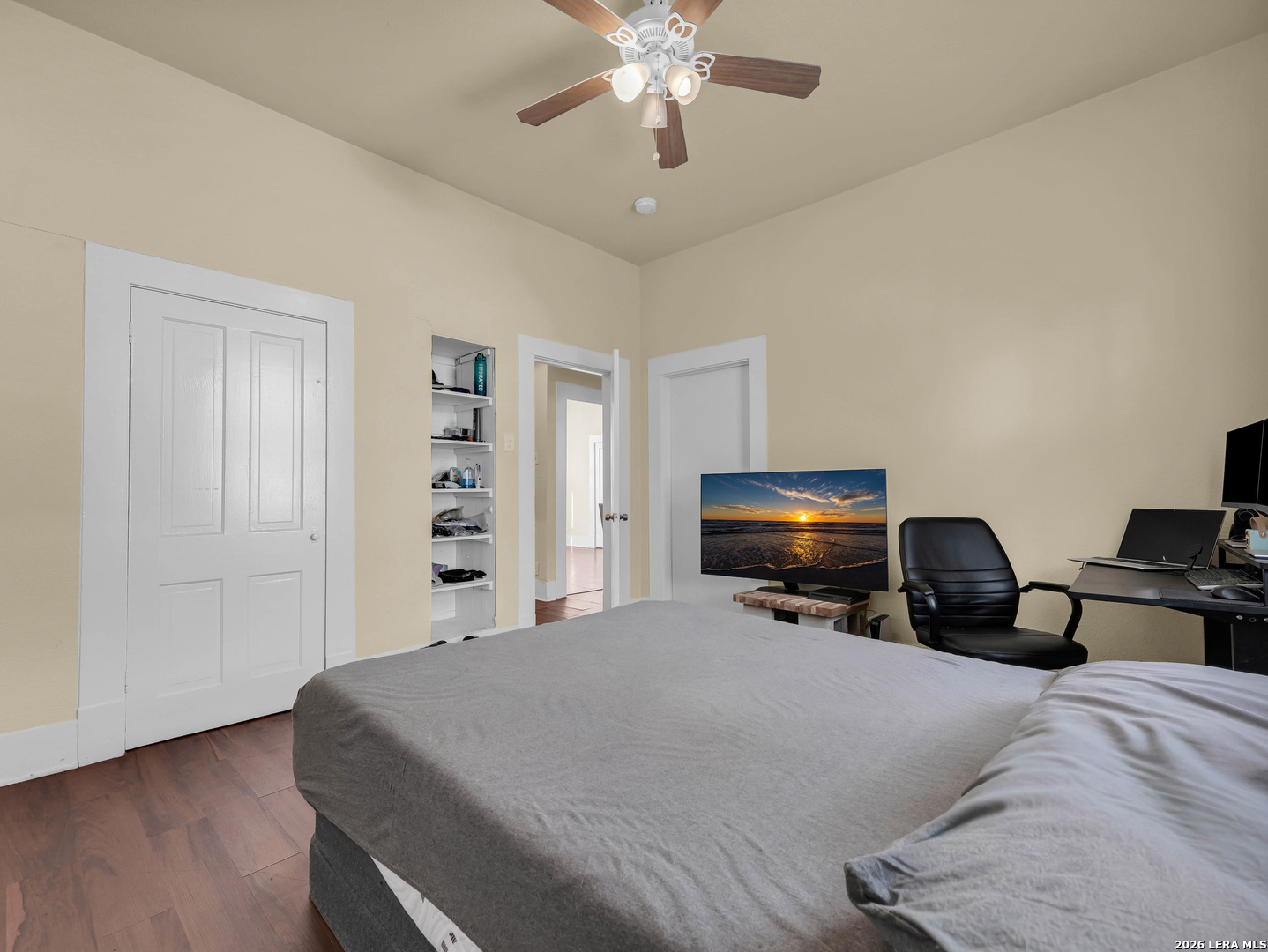 422 W Mistletoe, San Antonio, TX 78212