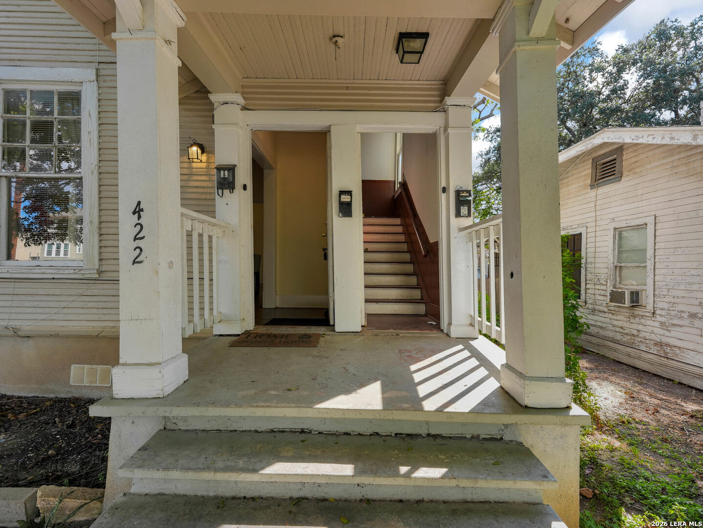422 W Mistletoe, San Antonio, TX 78212